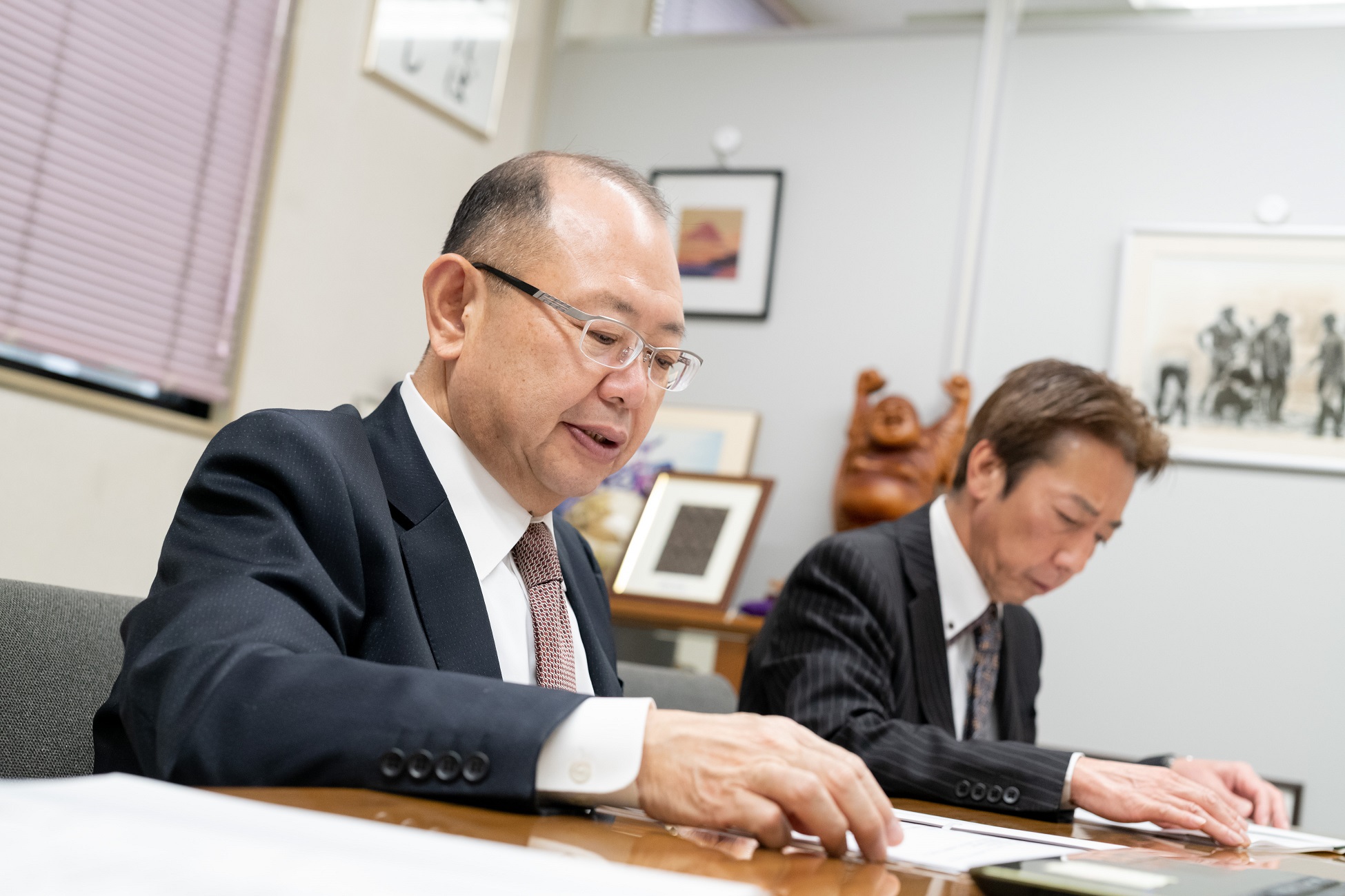 向田 靖